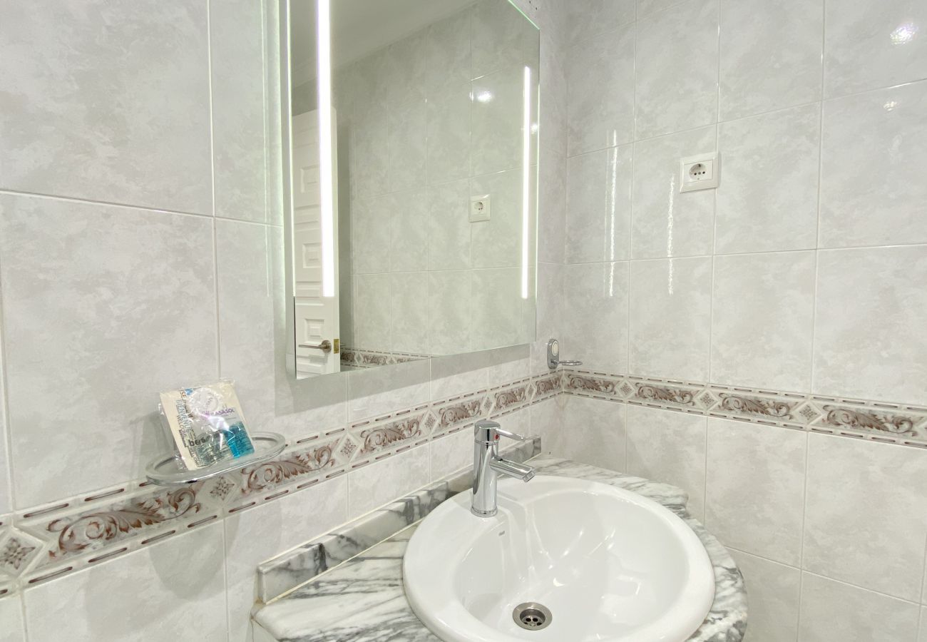 Appartement à Nerja - Acapulco Playa 412 by Casasol 