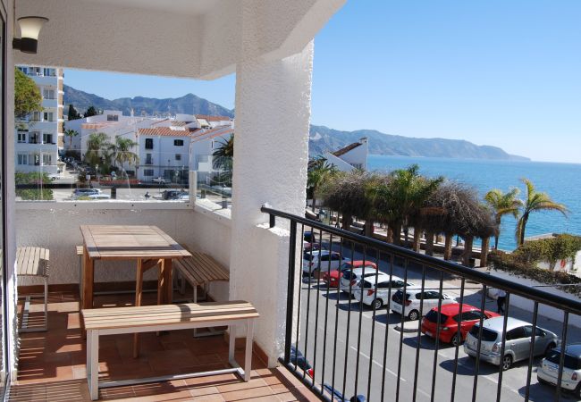 Appartement à Nerja - Carabeo 24 Apartment by Casasol