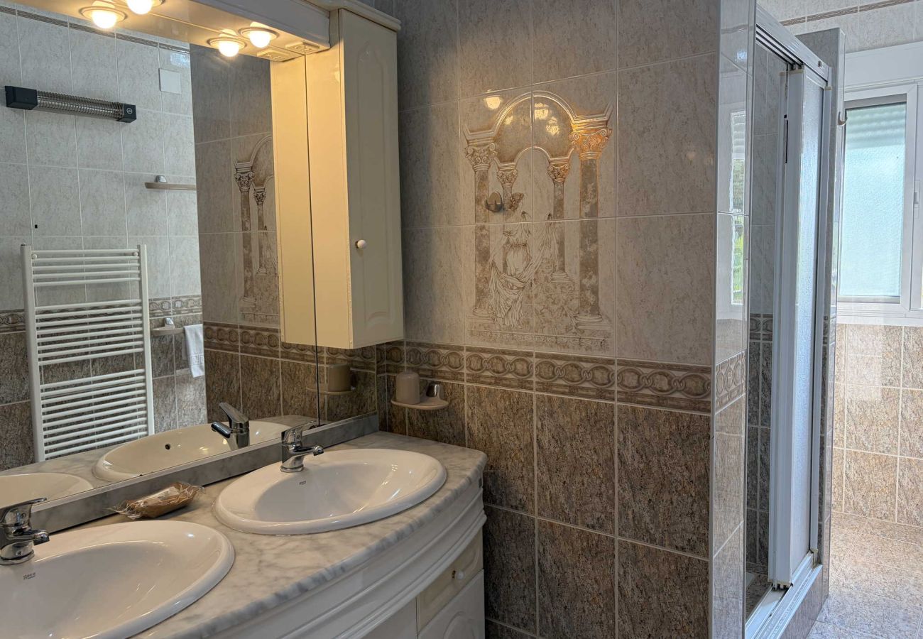 Appartement à Nerja - Villa Sandra Top Floor Escape by Casasol