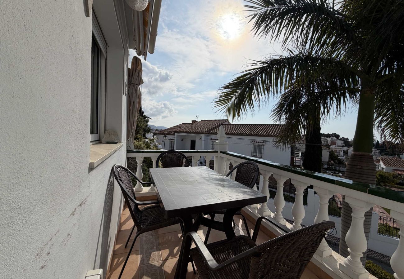 Appartement à Nerja - Villa Sandra Top Floor Escape by Casasol