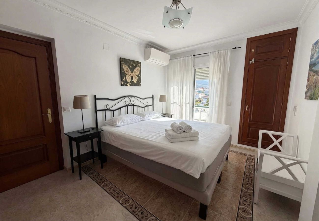 Appartement à Nerja - Villa Sandra Top Floor Escape by Casasol