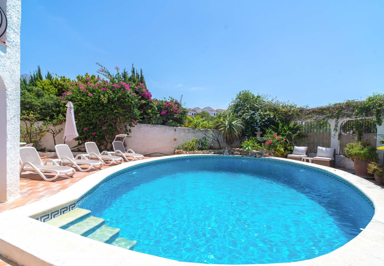 Appartement à Nerja - Chimenea 15 Private Pool and Parking by Casasol 