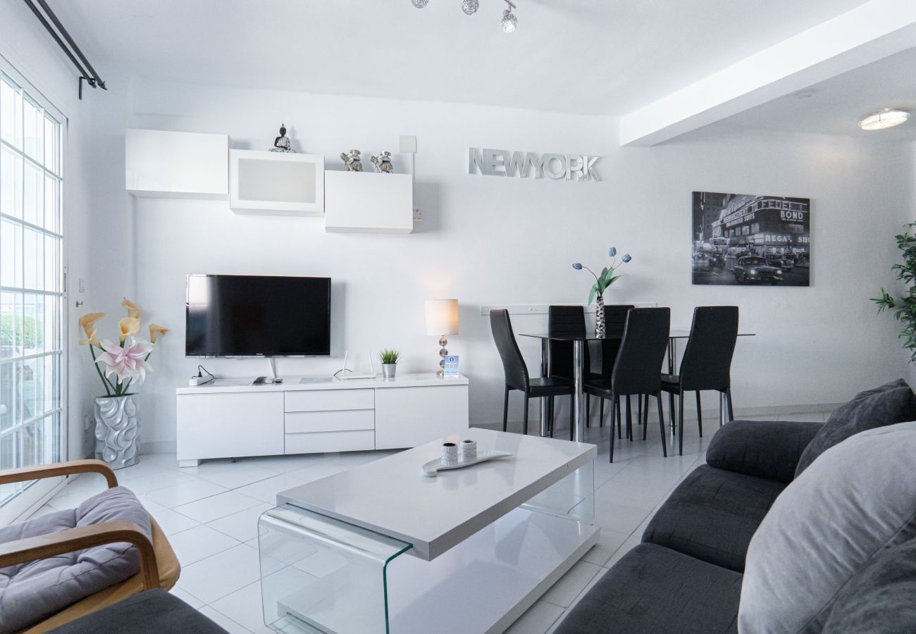 Appartement à Nerja - Apartamento Centro Top Floor by Casasol 