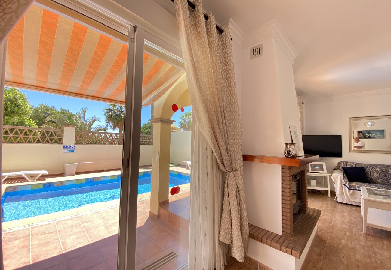 Villa à Nerja - Villa Madrid Private Pool by Casasol
