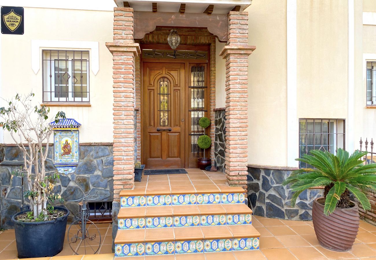 Villa à Nerja - Villa Mirto Private Pool by Casasol