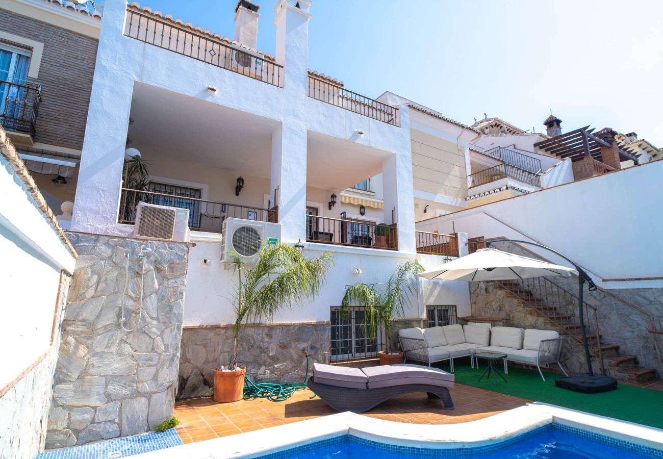 Villa à Nerja - Villa Mirto Private Pool by Casasol