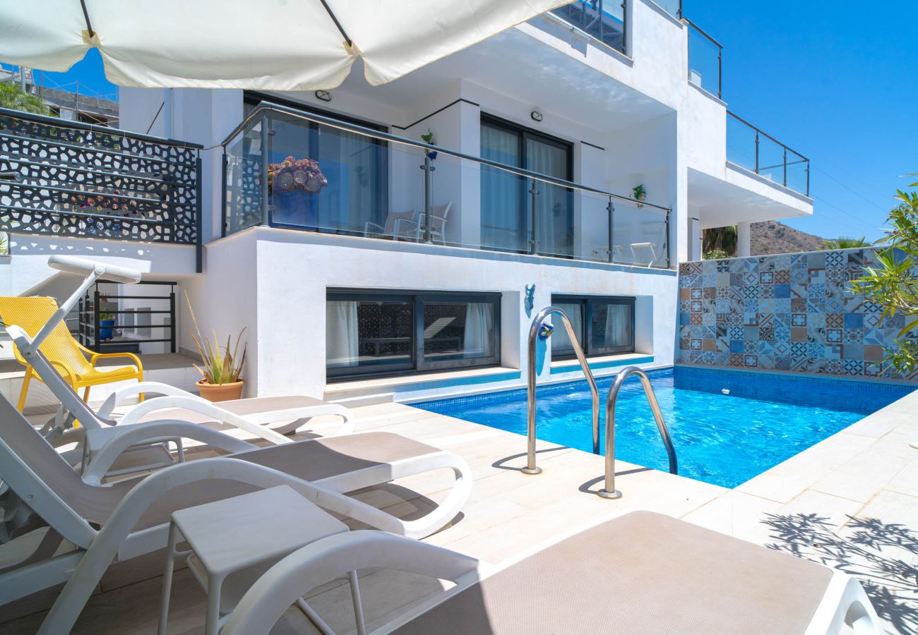 Villa à Nerja - Villa Luxuria Private Pool by Casasol