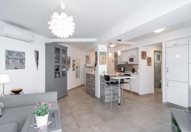 Appartement à Nerja - Apartamento Urban Suite by Casasol 