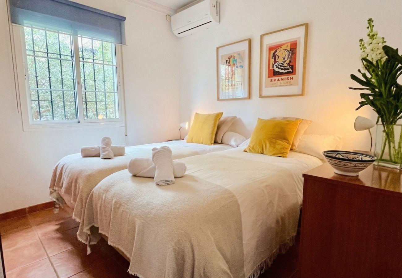 Villa à Torrox Costa - Villa Calidum : Villa avec Piscine Privée à Nerja