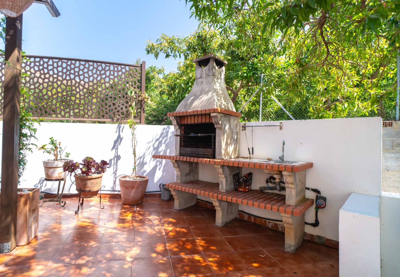 Villa à Torrox Costa - Villa Calidum : Villa avec Piscine Privée à Nerja