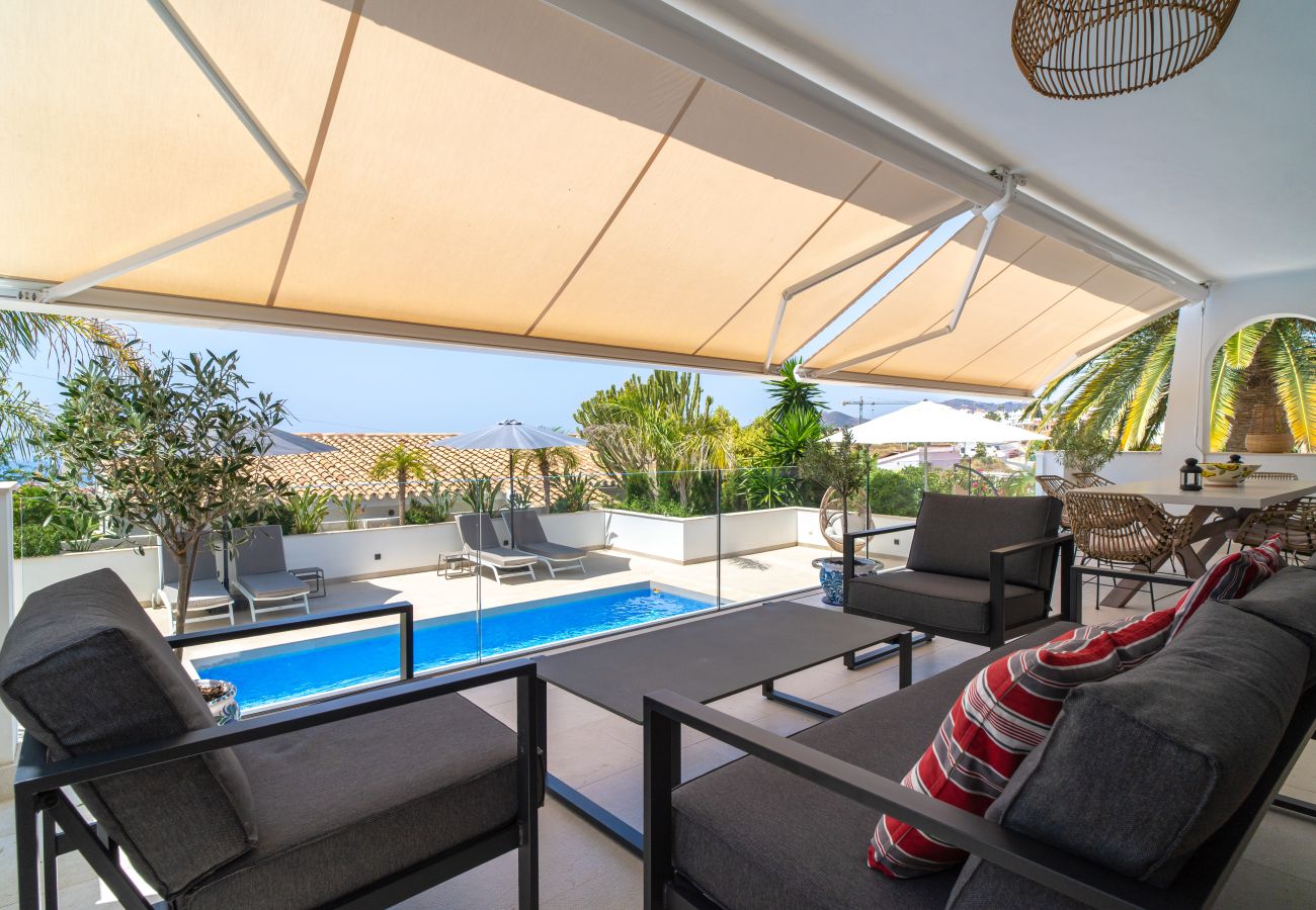 Villa à Nerja - Villa Grand Pool Terrace by Casasol