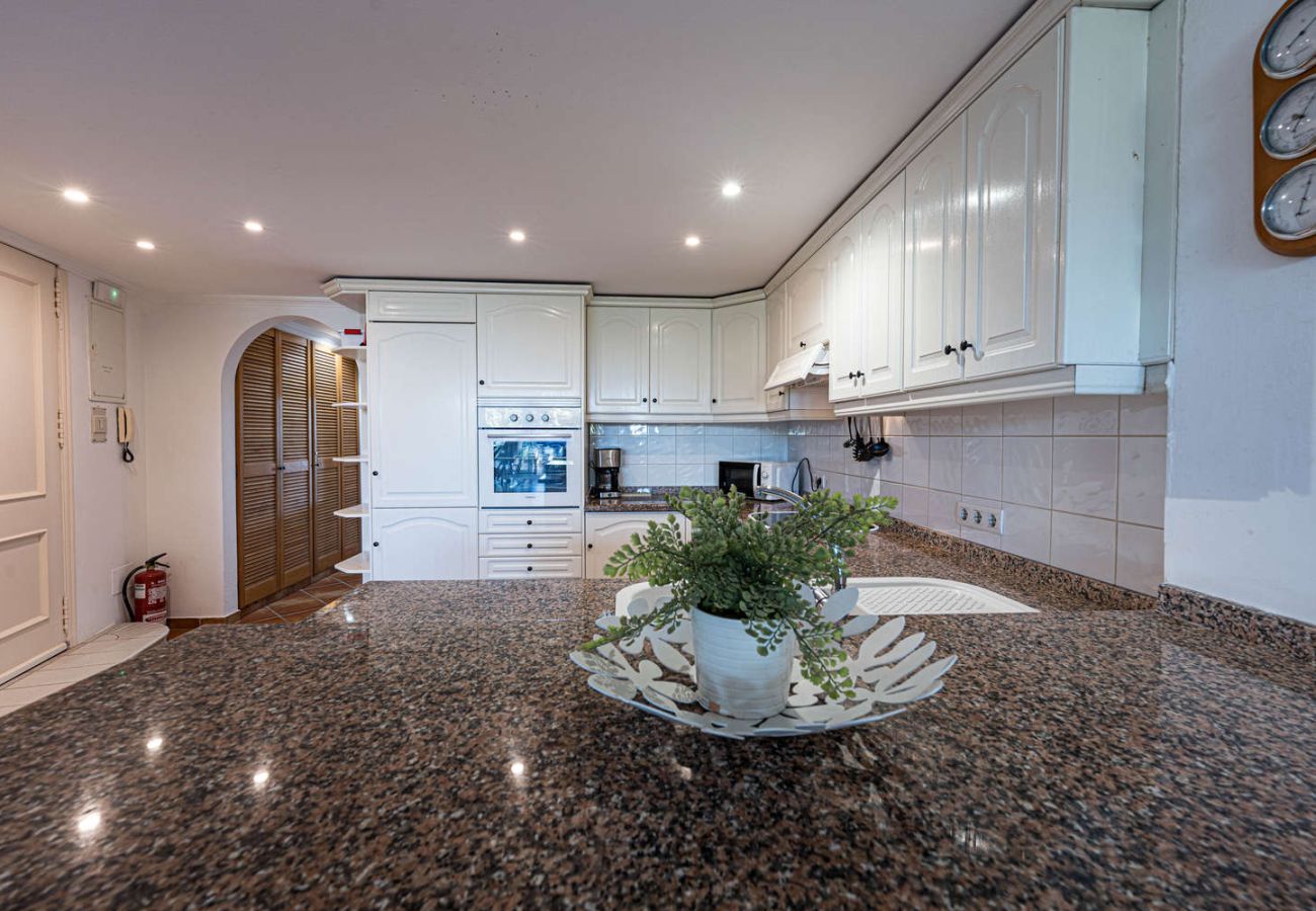 Appartement à Nerja - Stella Maris Nerja Beachfront Apartment, Sea View 