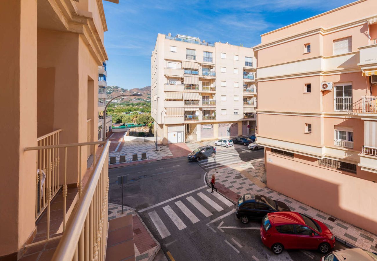 Appartement à Nerja - Torrecilla Urban Beach Nerja : Appartement Moderne avec Piscine sur le Toit