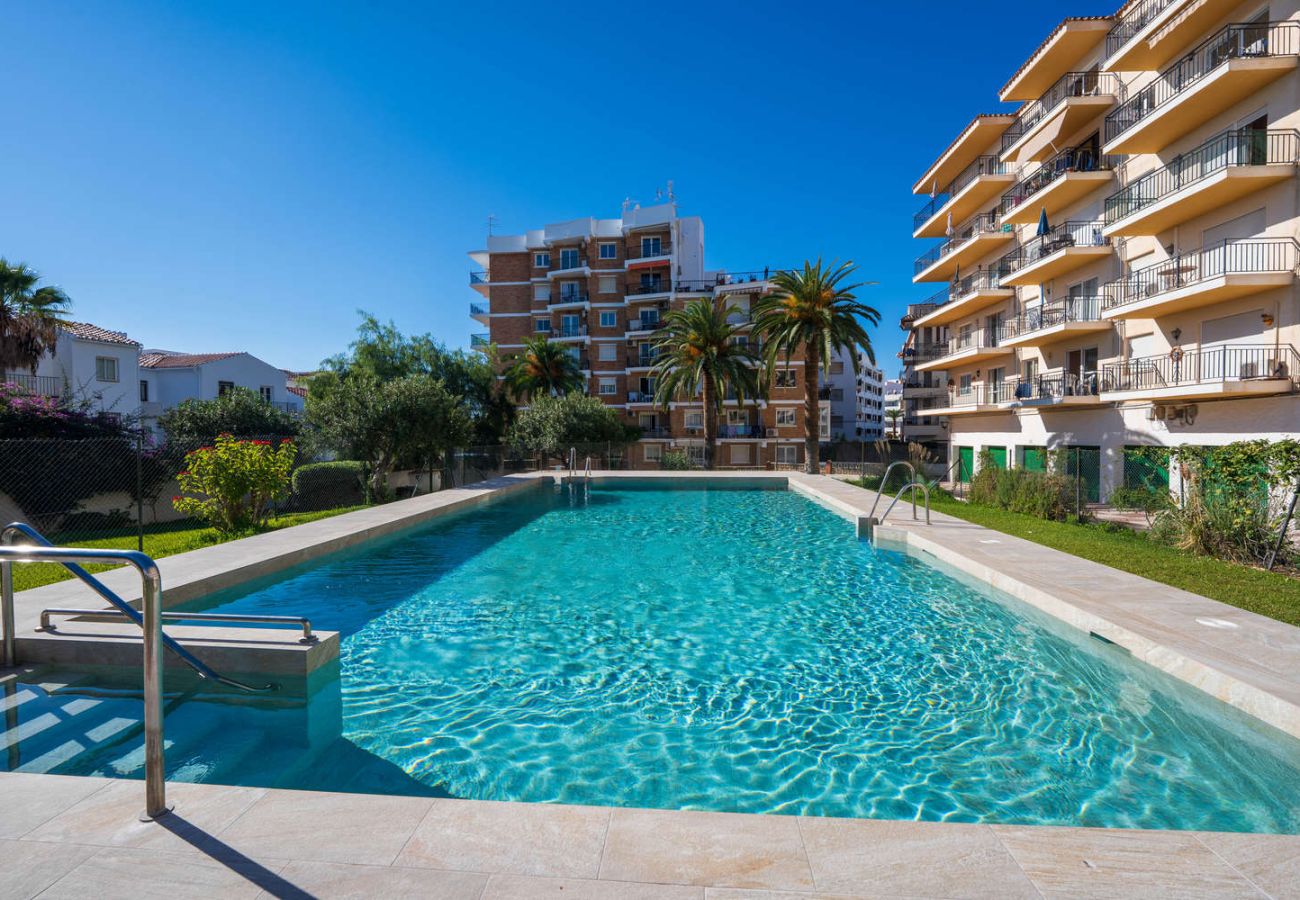 Piscine communautaire avec jardins à louer pour les vacances Casasol