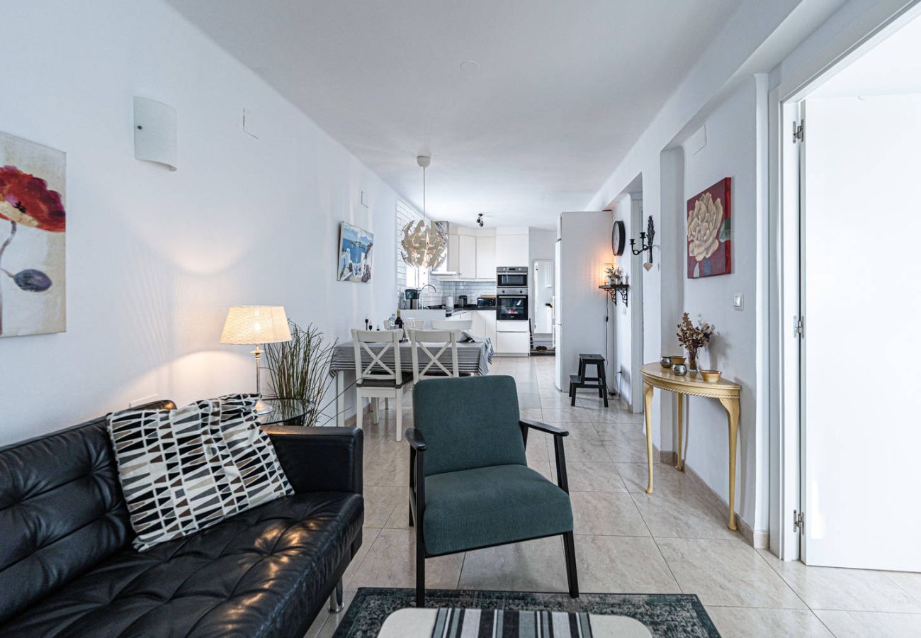 Salon avec canapé confortable