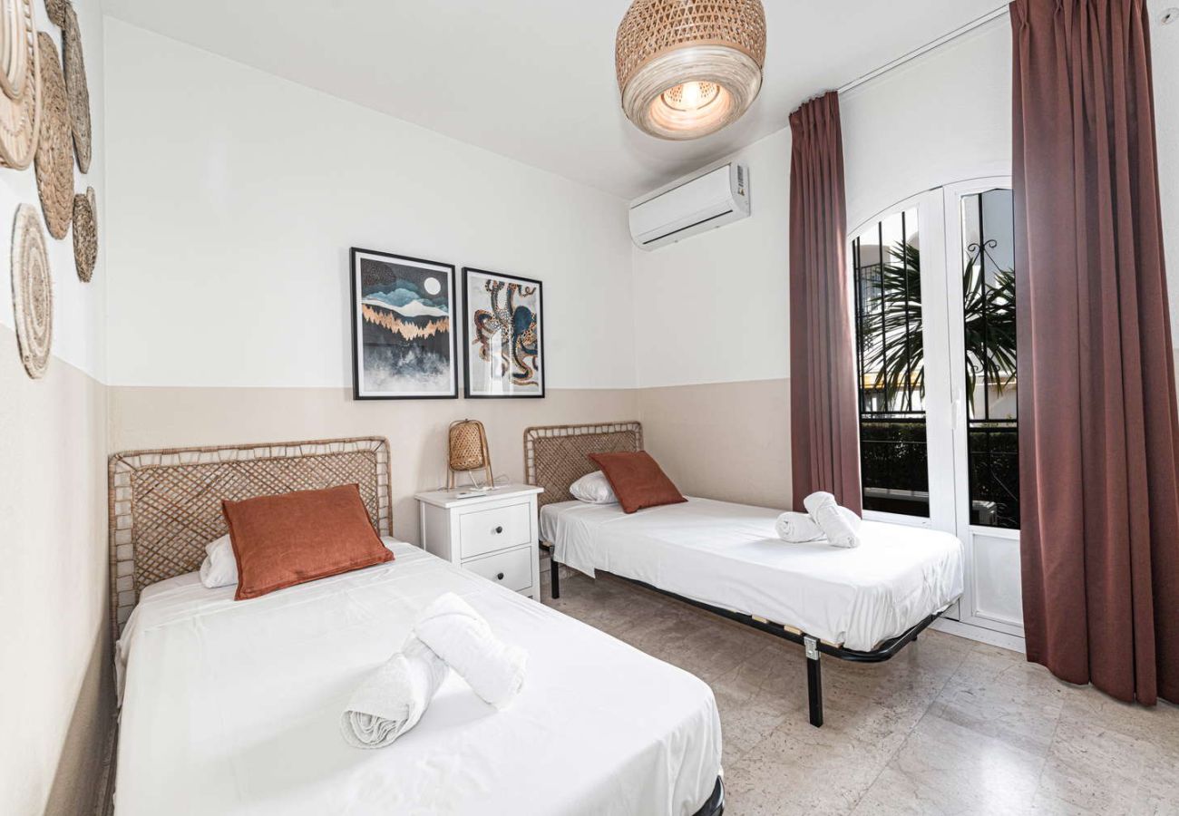 Appartement à Nerja - Casa Lena Verano Azul Nerja : Duplex Familial avec Vue Mer