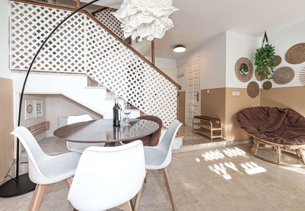 Appartement à Nerja - Casa Lena Verano Azul Nerja : Duplex Familial avec Vue Mer