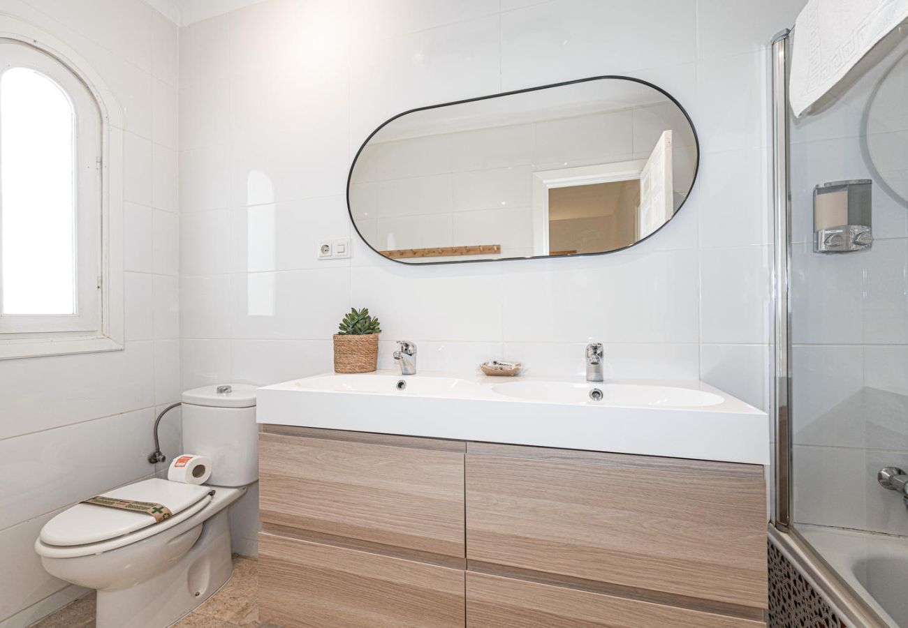 Appartement à Nerja - Casa Lena Verano Azul Nerja : Duplex Familial avec Vue Mer