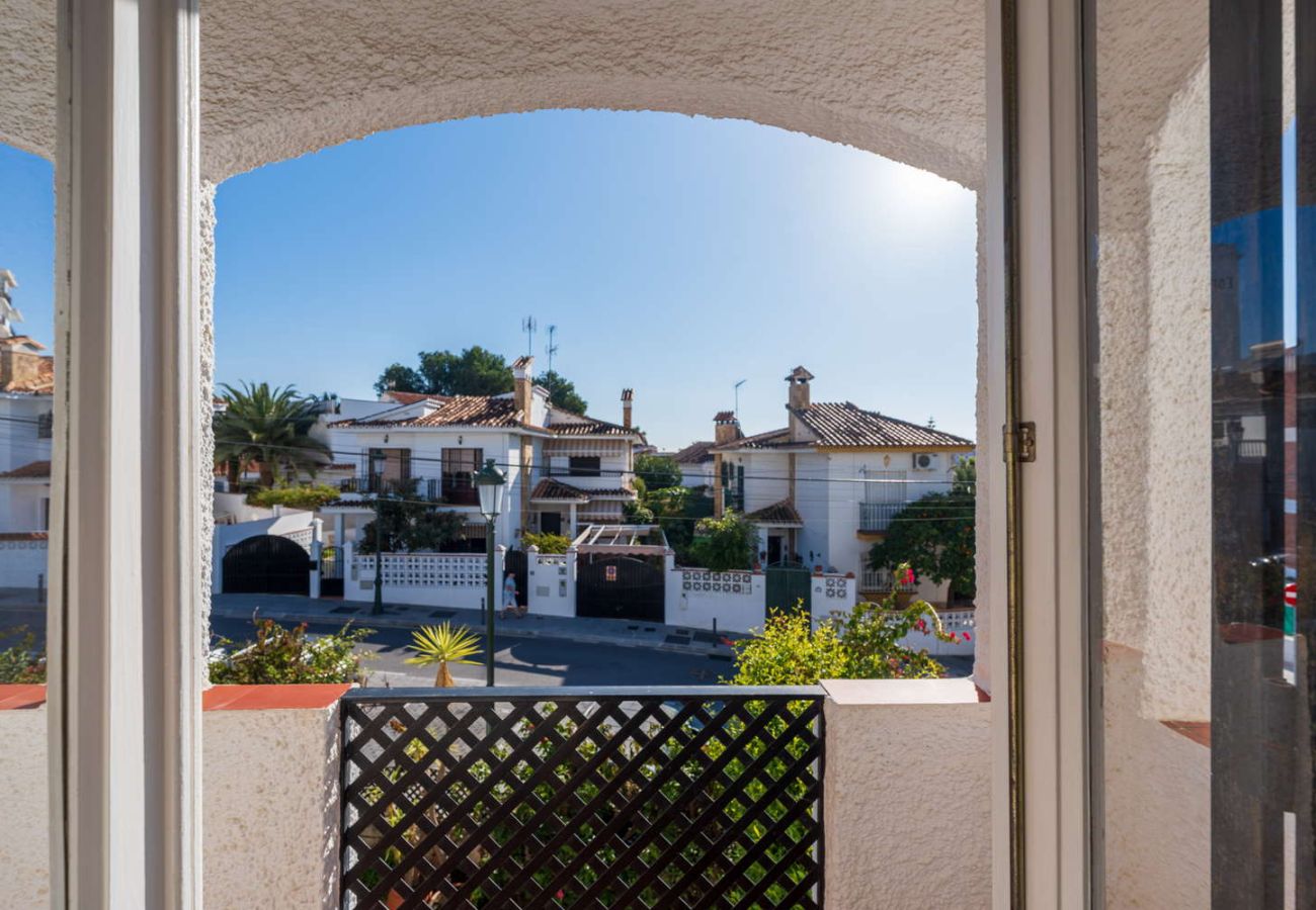 Appartement à Nerja - Casa Lena Verano Azul Nerja : Duplex Familial avec Vue Mer