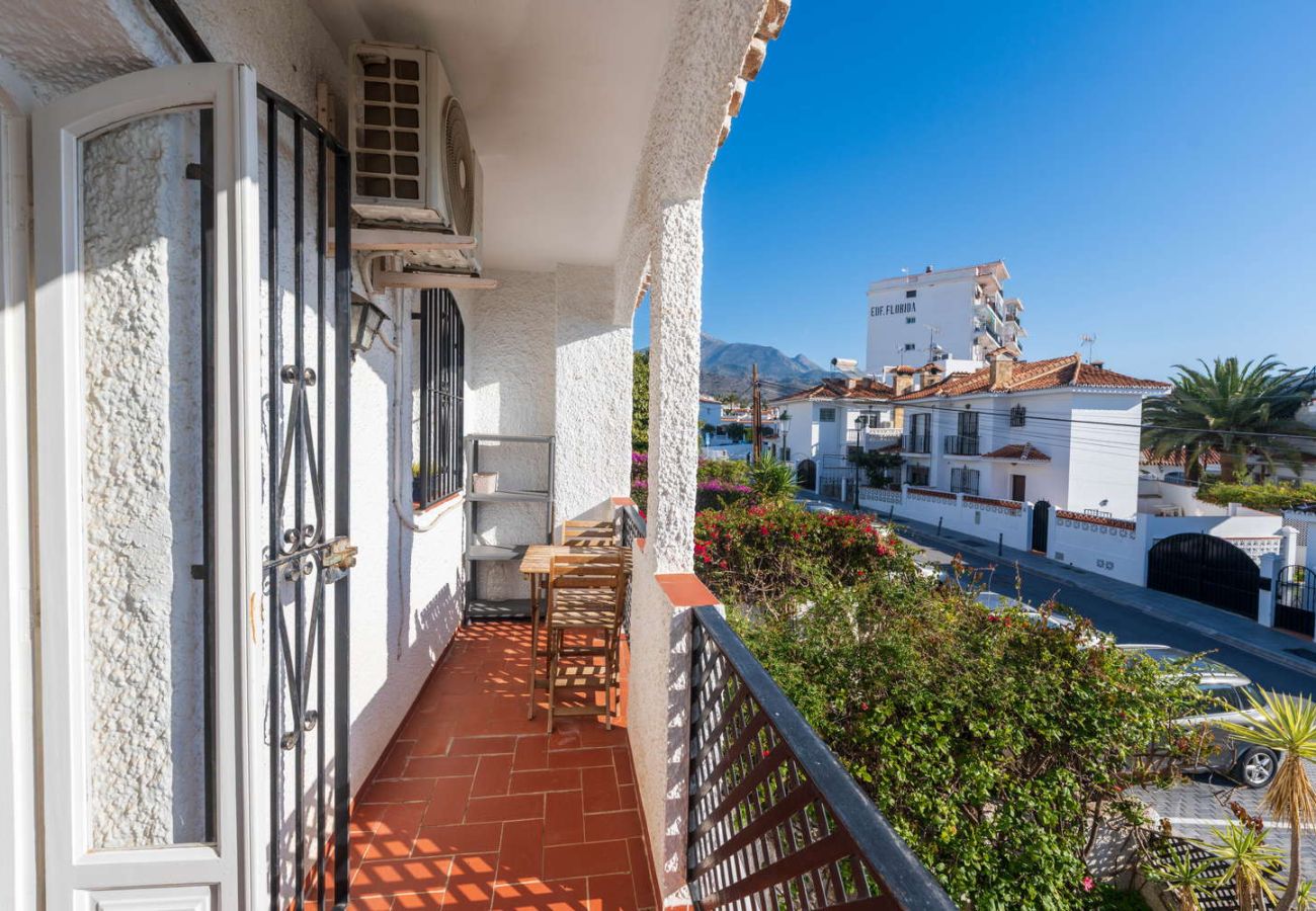 Appartement à Nerja - Casa Lena Verano Azul Nerja : Duplex Familial avec Vue Mer