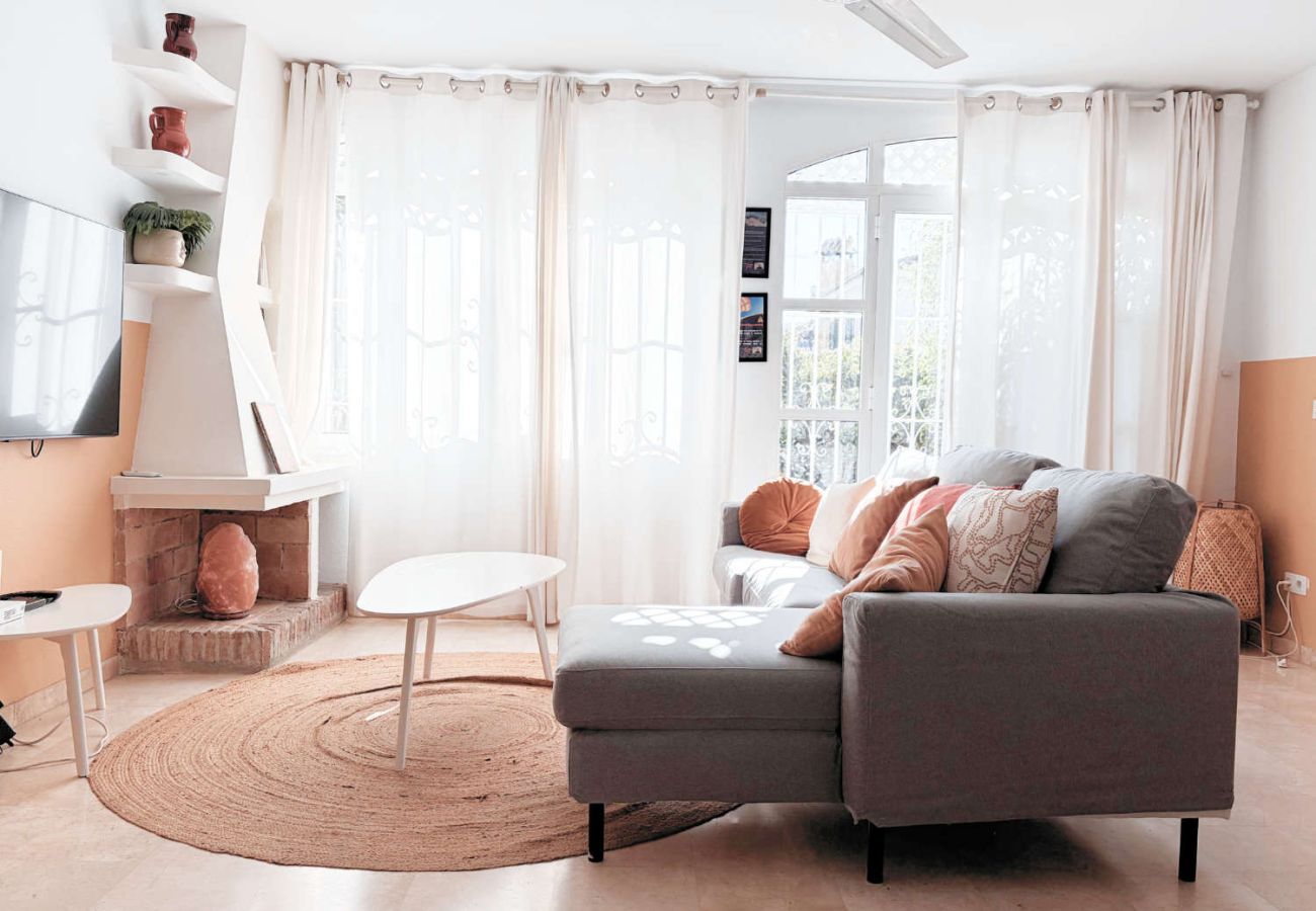 Appartement à Nerja - Casa Lena Verano Azul Nerja : Duplex Familial avec Vue Mer