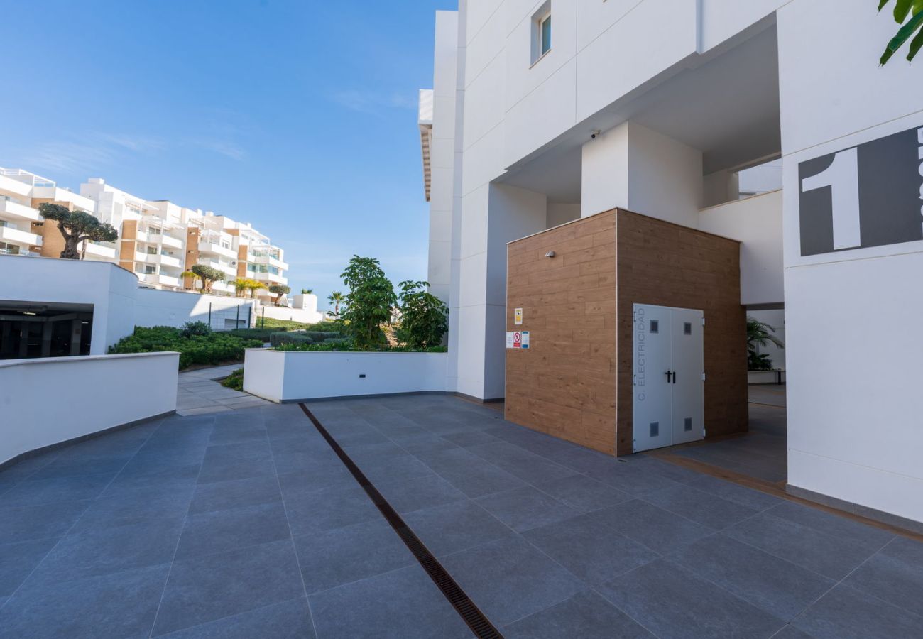 Appartement à Torrox Costa - Isea Calaceite 1111 : Appartement de Luxe avec Vue Mer et Piscine