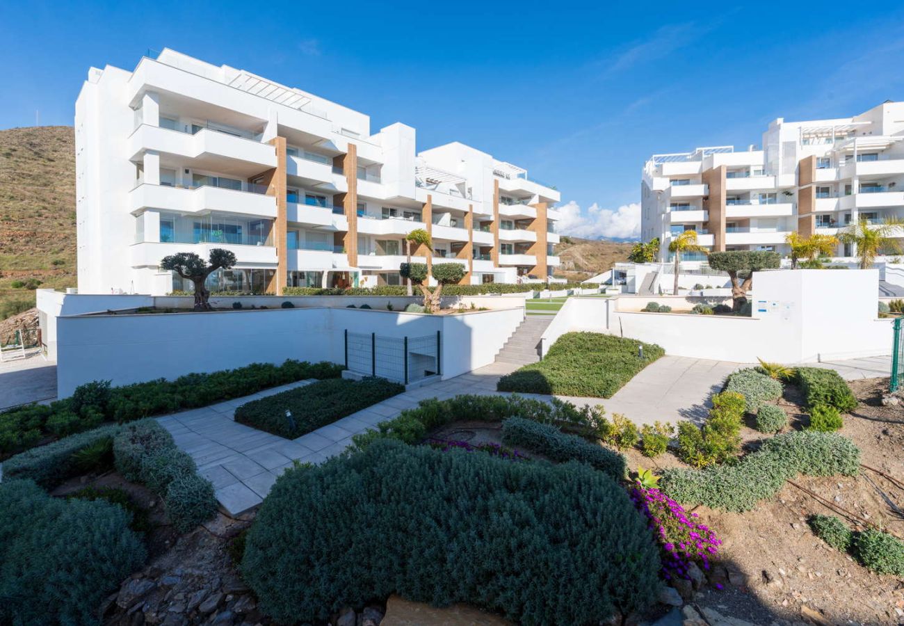 Appartement à Torrox Costa - Isea Calaceite 1111 : Appartement de Luxe avec Vue Mer et Piscine