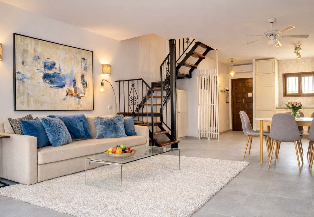 Maison mitoyenne à Nerja - Casa Lavanda – Maison de vacances à Nerja avec vue sur la mer et piscine