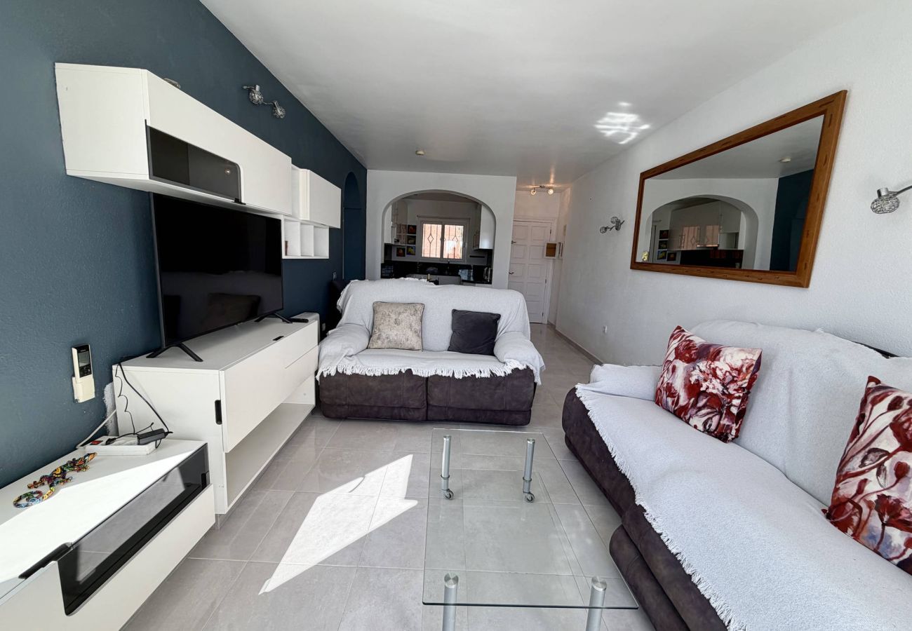 Appartement à Nerja - Appartement Tropicana 6C à Nerja avec Vue sur la Mer