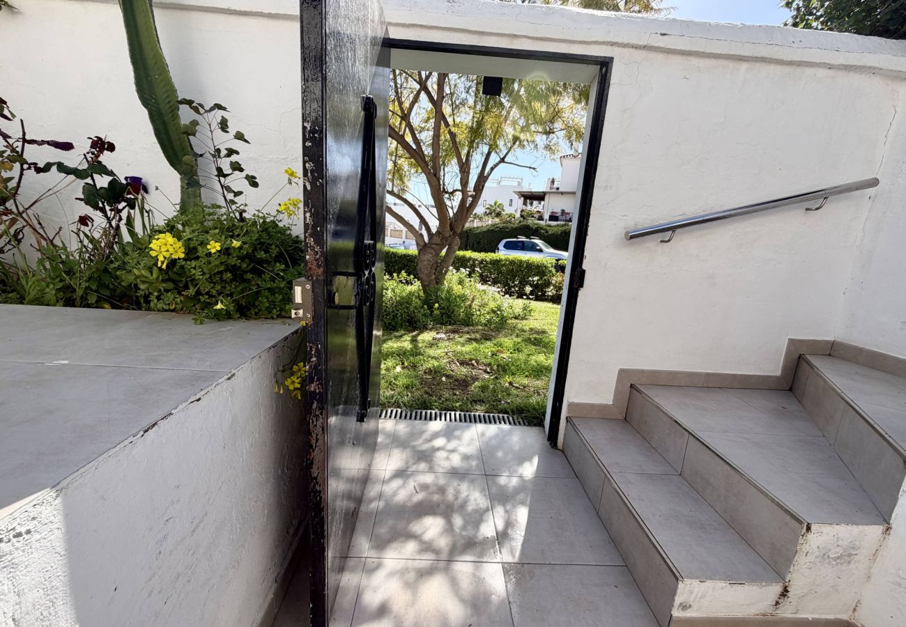 Appartement à Nerja - Appartement Tropicana 6C à Nerja avec Vue sur la Mer