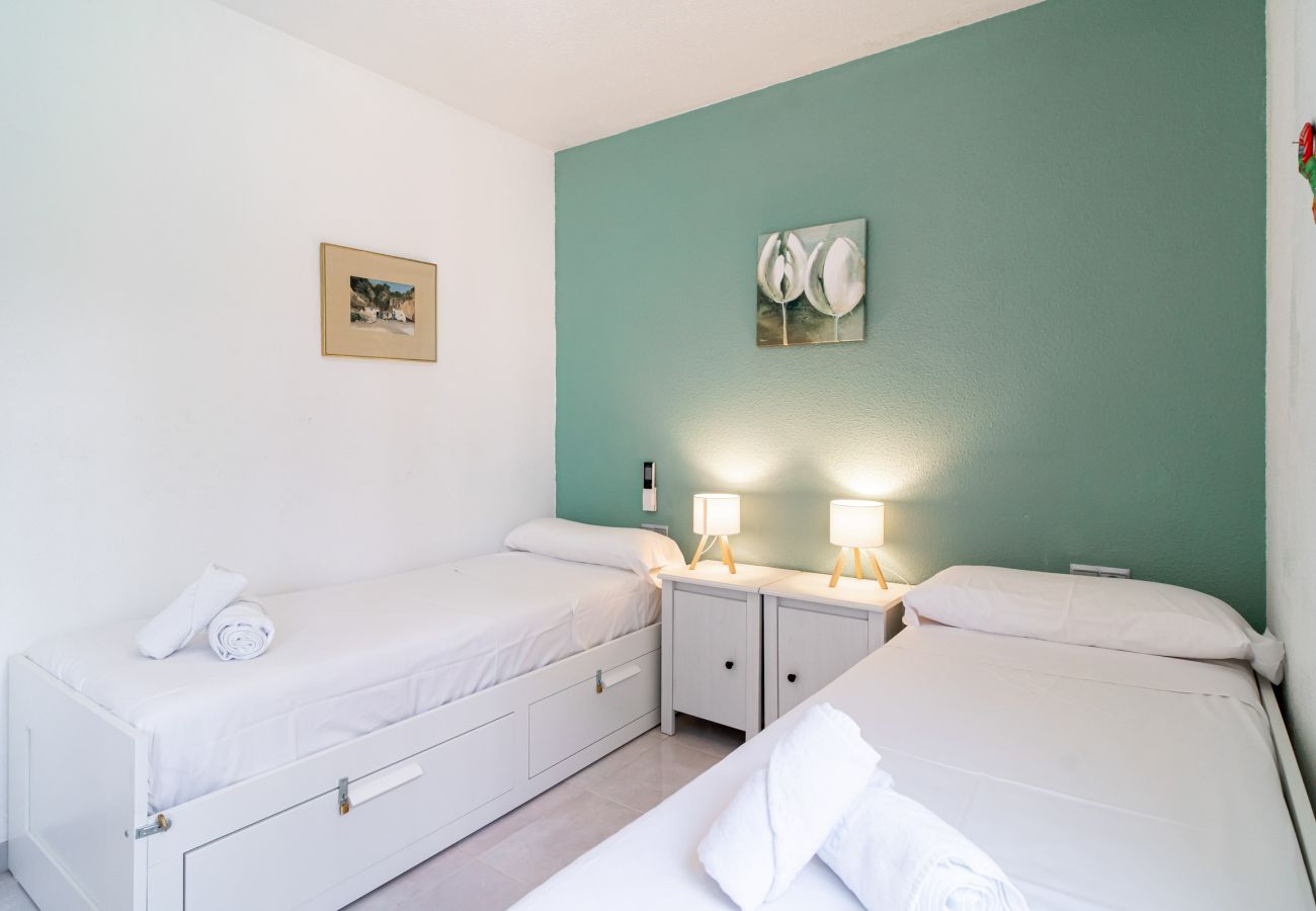 Appartement à Nerja - Appartement Tropicana 6C à Nerja avec Vue sur la Mer