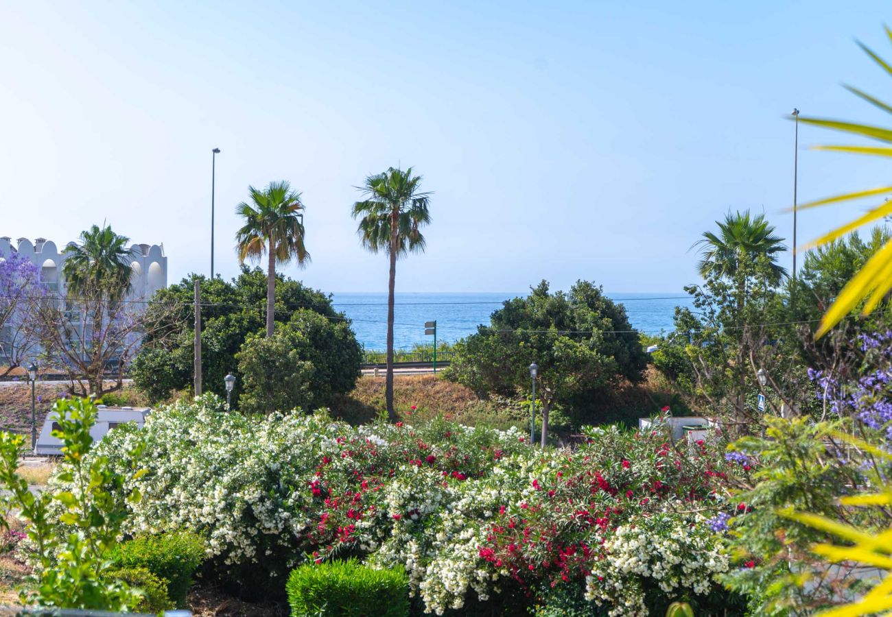 Appartement à Nerja - Appartement Tropicana 6C à Nerja avec Vue sur la Mer