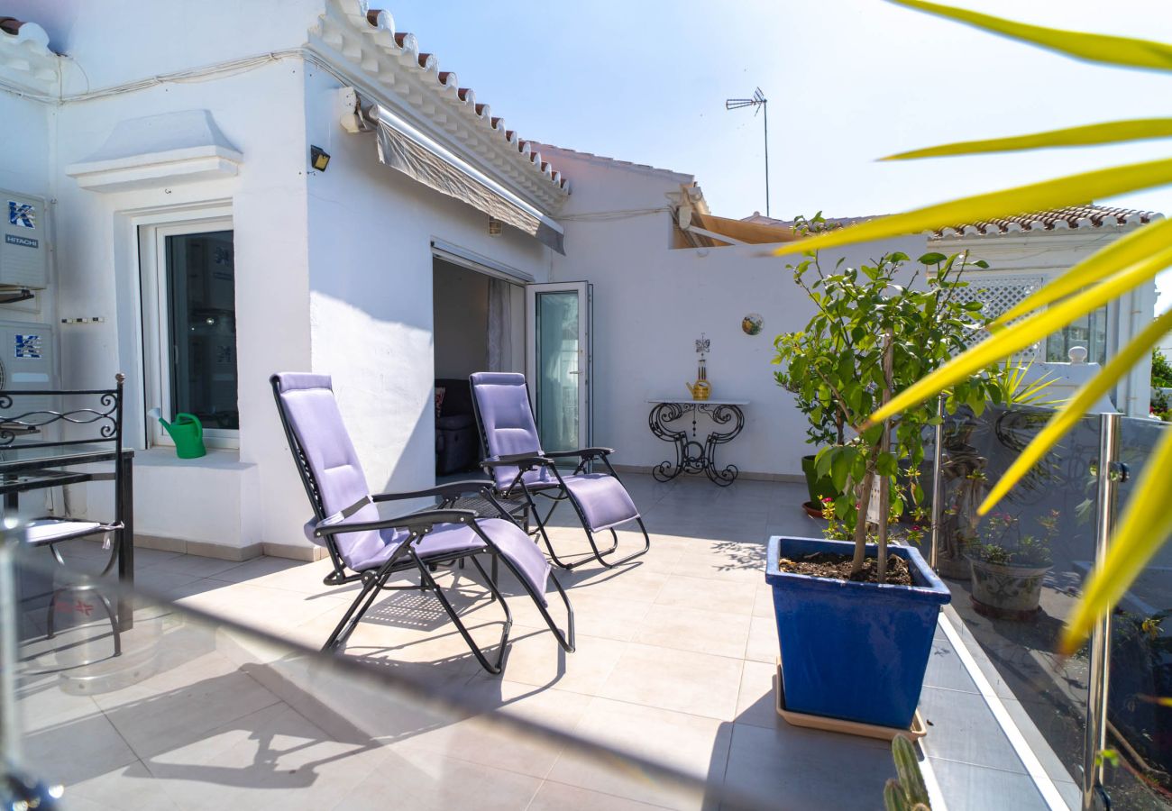 Appartement à Nerja - Appartement Tropicana 6C à Nerja avec Vue sur la Mer