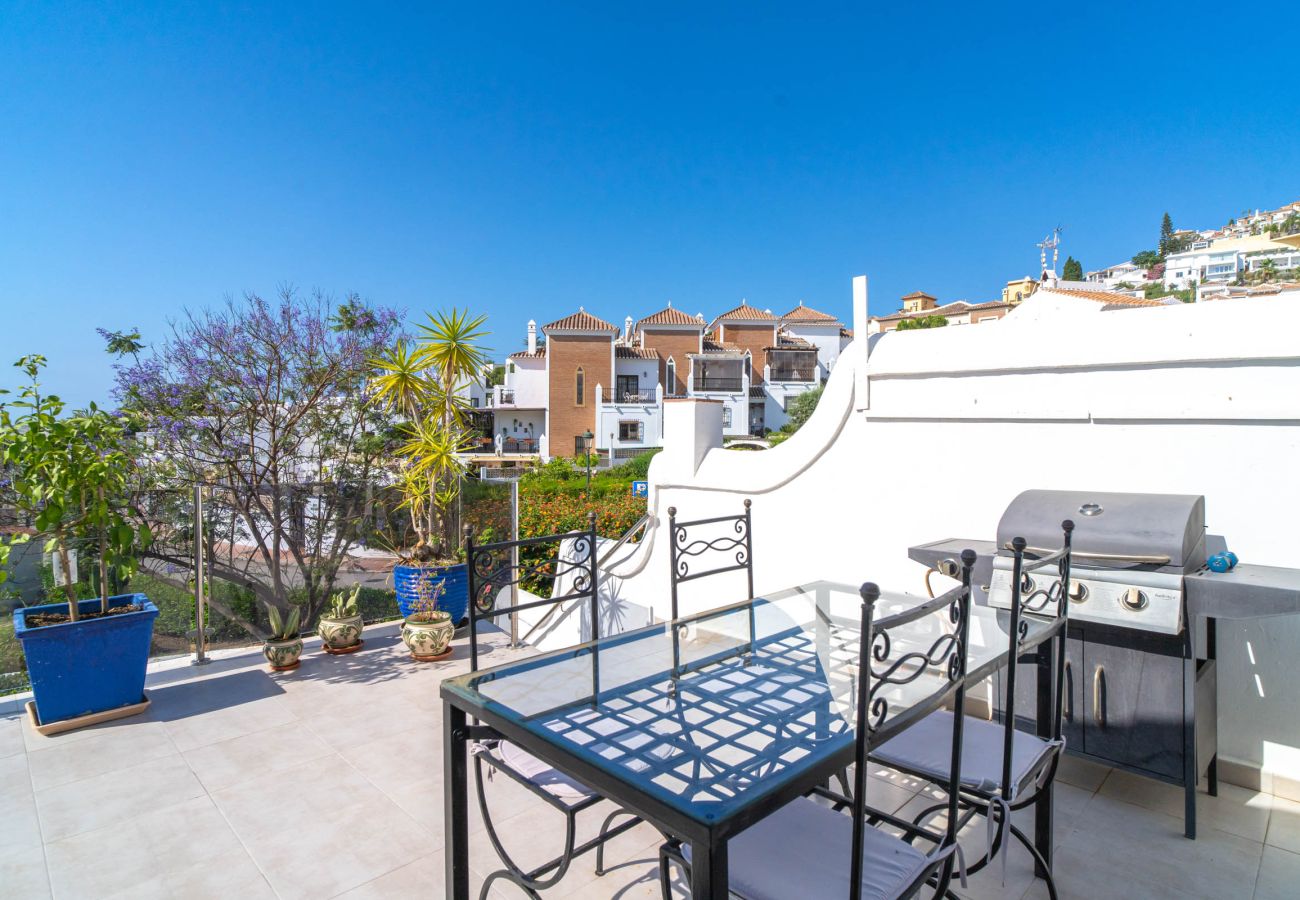 Appartement à Nerja - Appartement Tropicana 6C à Nerja avec Vue sur la Mer