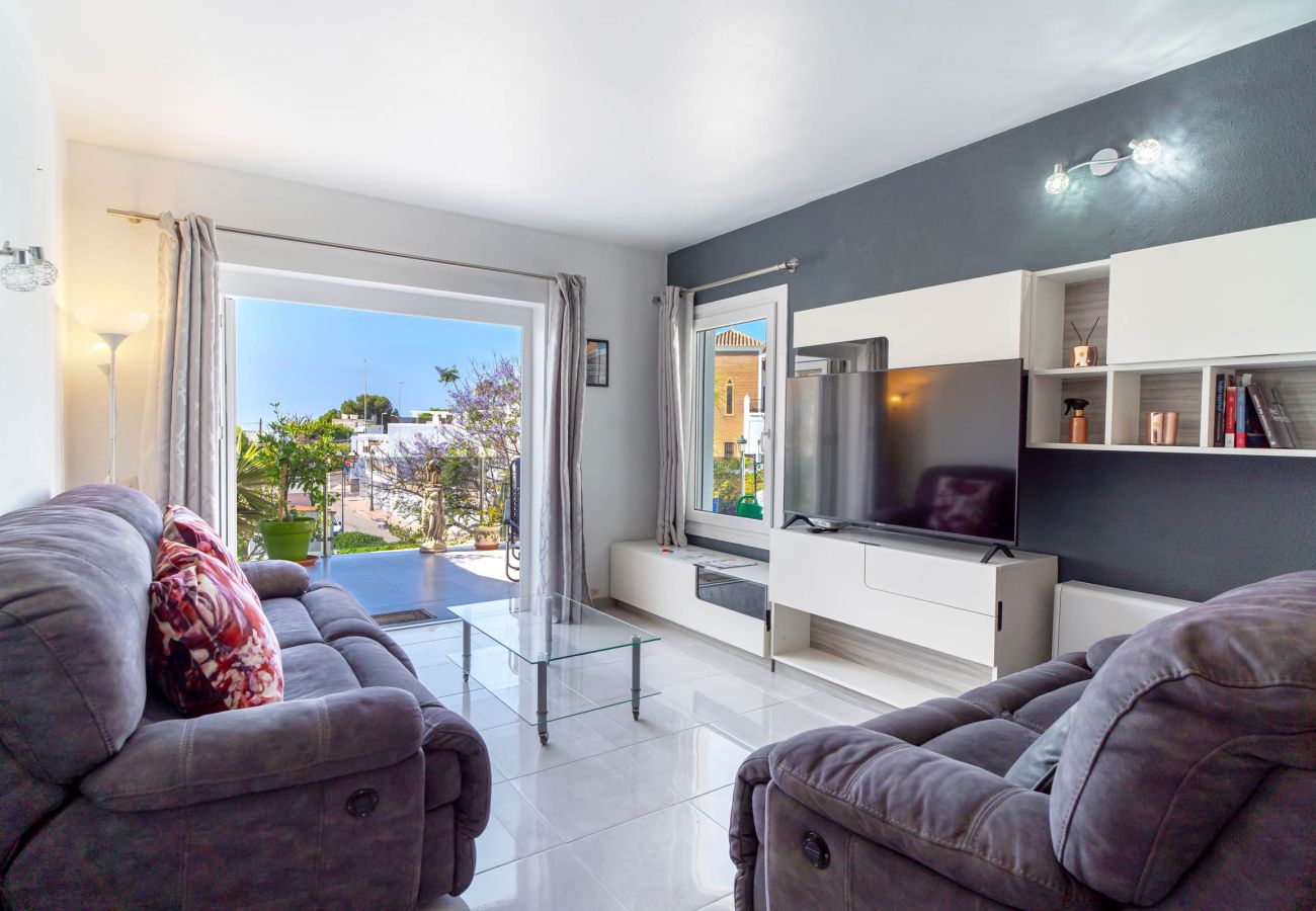 Appartement à Nerja - Appartement Tropicana 6C à Nerja avec Vue sur la Mer