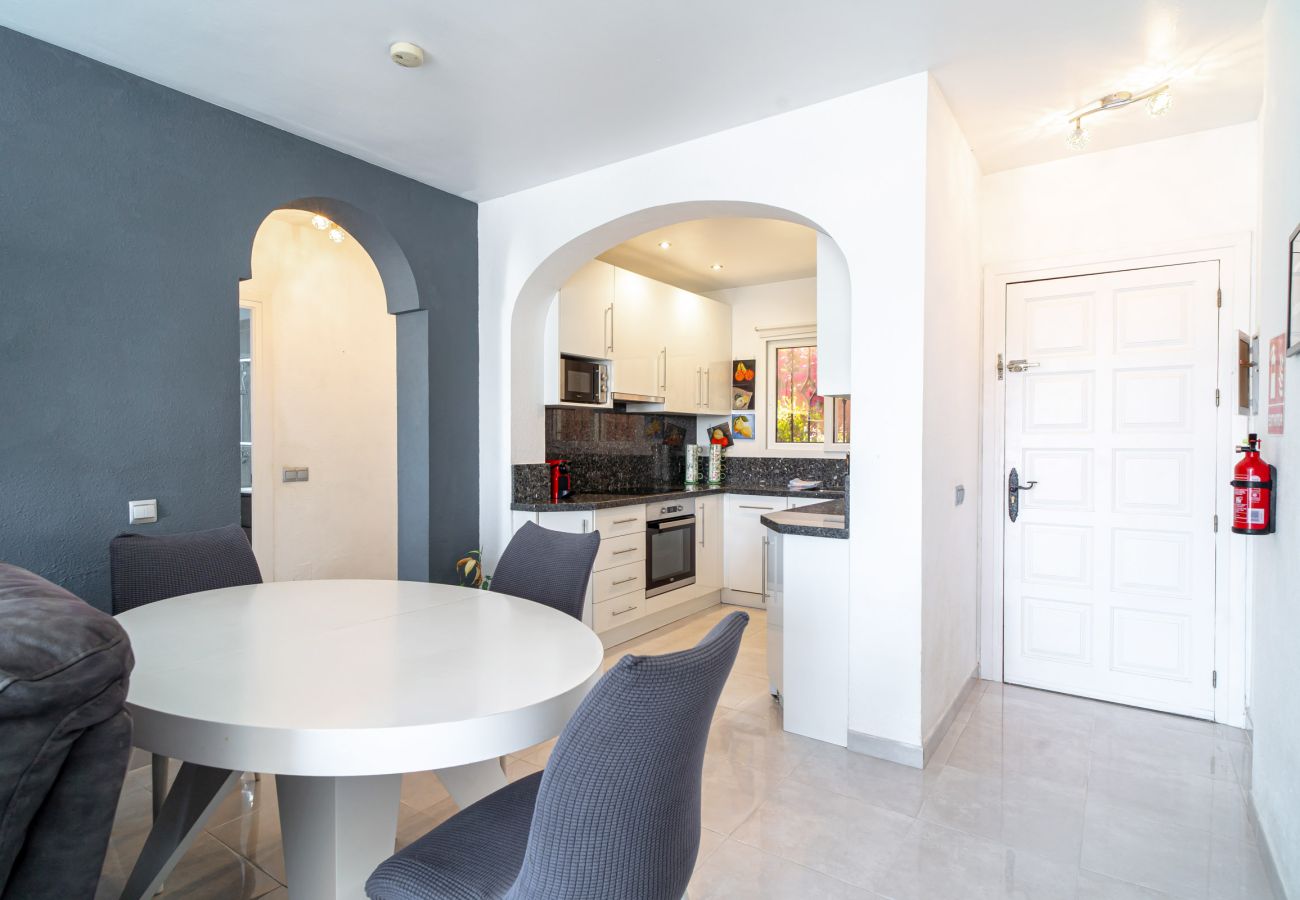 Appartement à Nerja - Appartement Tropicana 6C à Nerja avec Vue sur la Mer