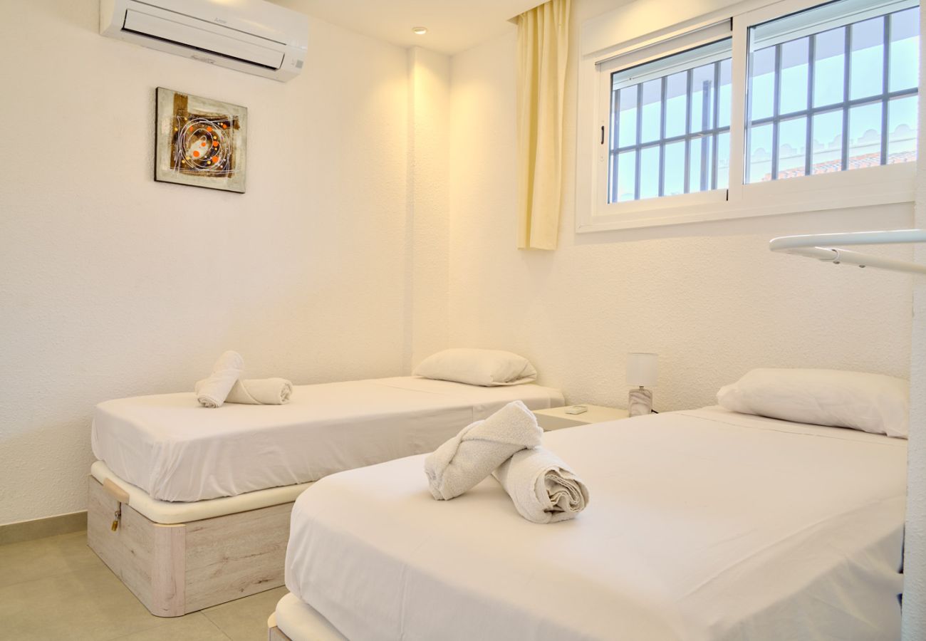 Appartement à Nerja - Appartement Arce I 26 à Playa Torrecilla Nerja avec Vue sur la Mer