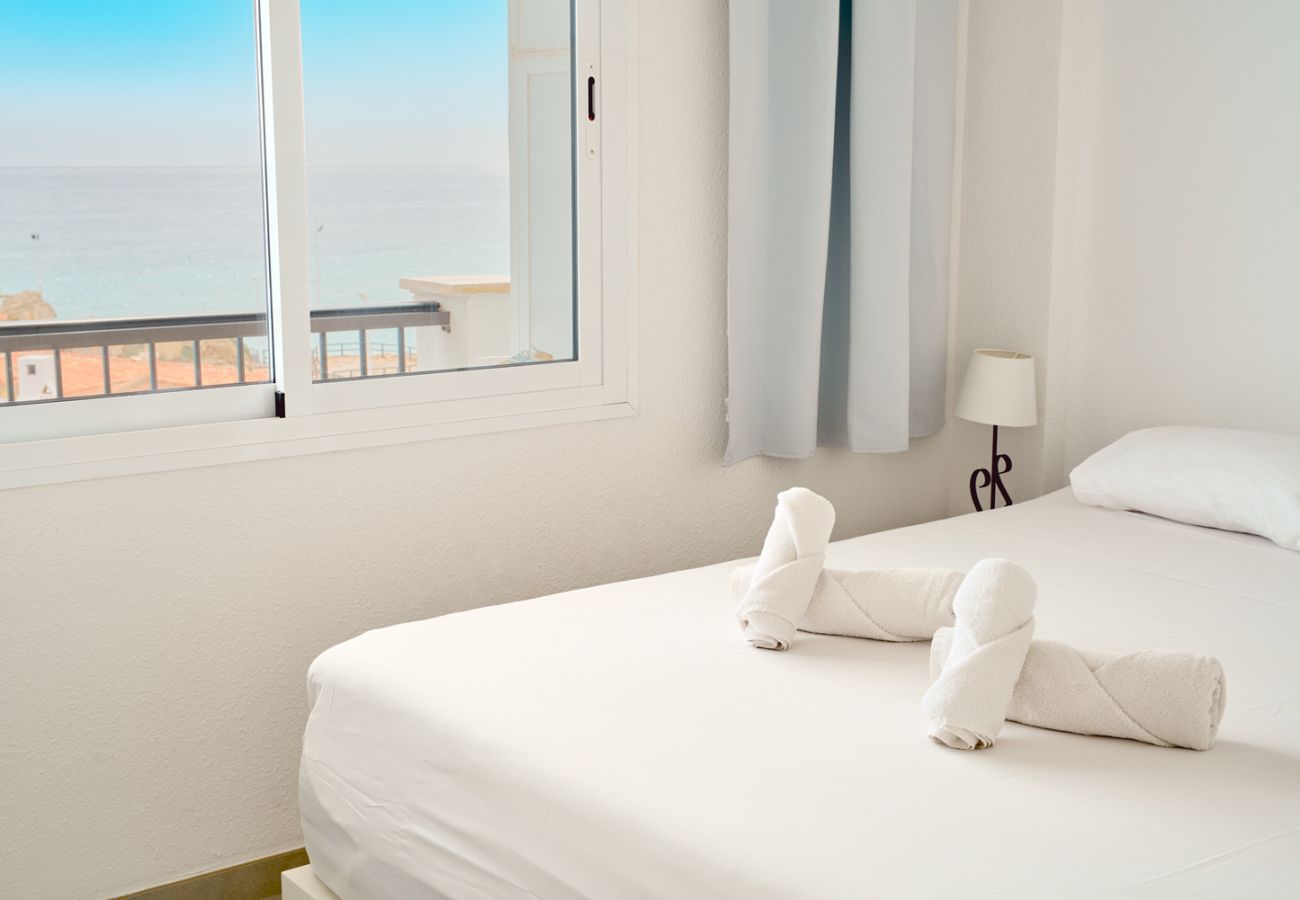 Appartement à Nerja - Appartement Arce I 26 à Playa Torrecilla Nerja avec Vue sur la Mer