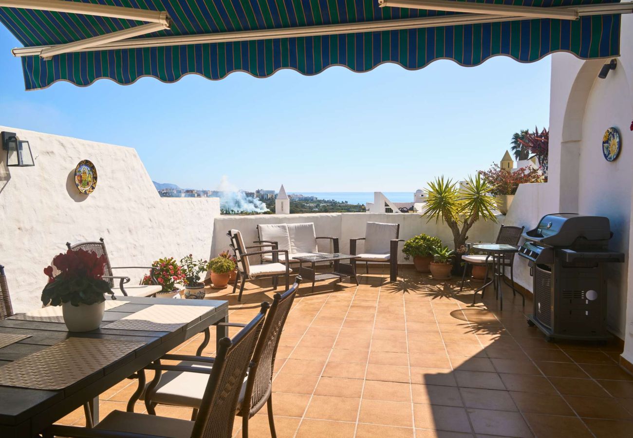 Maison mitoyenne à Nerja - Casablanca 9 : Duplex avec terrasses sur plusieurs niveaux, vue mer et coucher de soleil