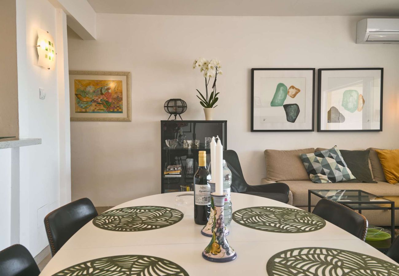 Maison mitoyenne à Nerja - Casablanca 9 : Duplex avec terrasses sur plusieurs niveaux, vue mer et coucher de soleil