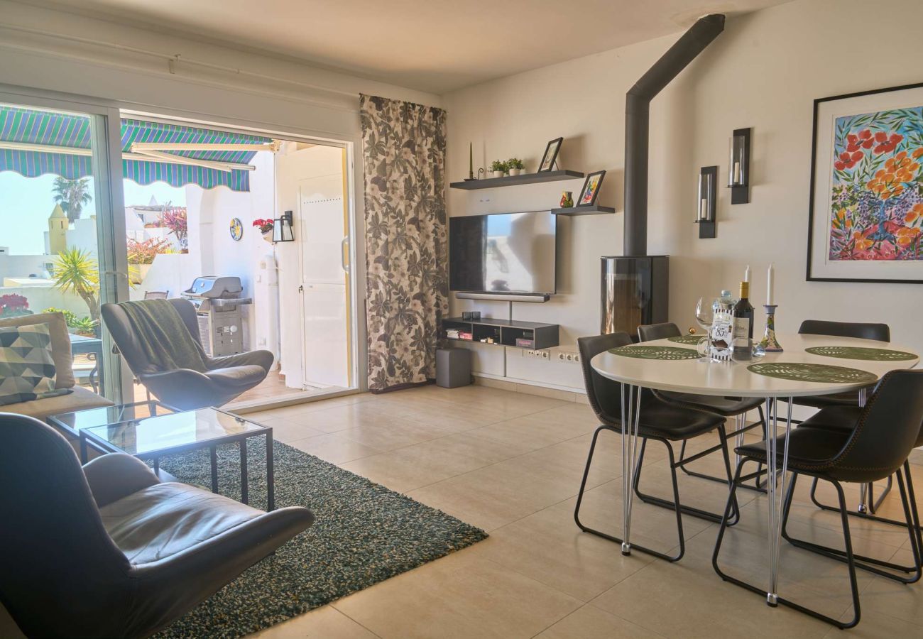 Maison mitoyenne à Nerja - Casablanca 9 : Duplex avec terrasses sur plusieurs niveaux, vue mer et coucher de soleil