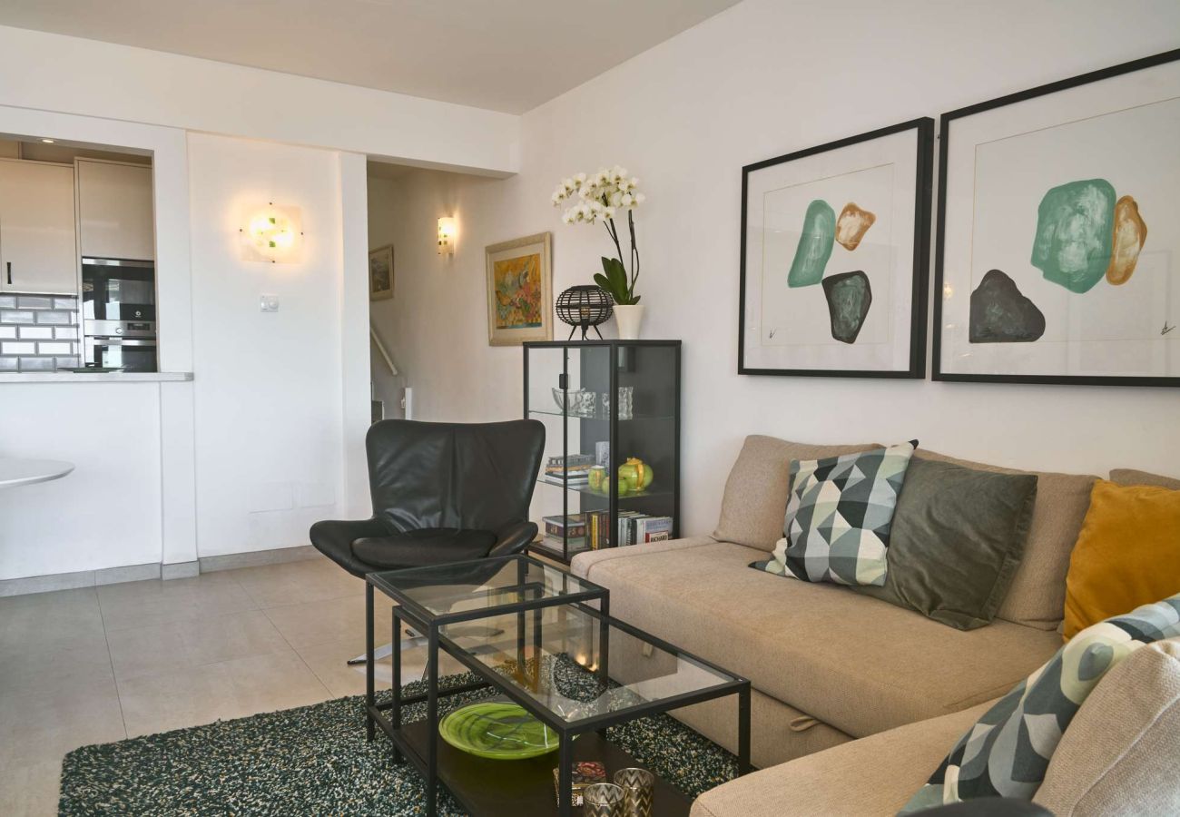 Maison mitoyenne à Nerja - Casablanca 9 : Duplex avec terrasses sur plusieurs niveaux, vue mer et coucher de soleil