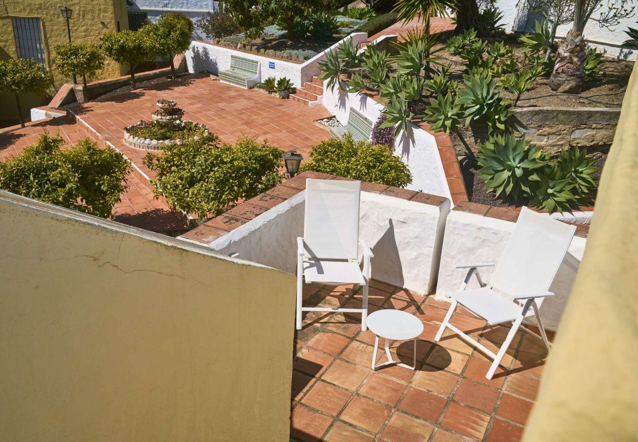 Maison mitoyenne à Nerja - Casablanca 9 : Duplex avec terrasses sur plusieurs niveaux, vue mer et coucher de soleil