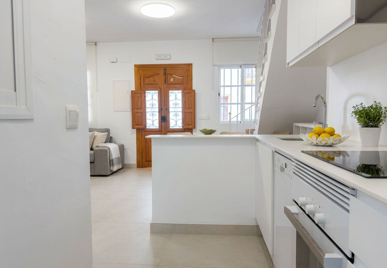 Maison mitoyenne à Nerja - Casa Chica : Maison de vacances avec toit-terrasse, Calle Cristo, Nerja