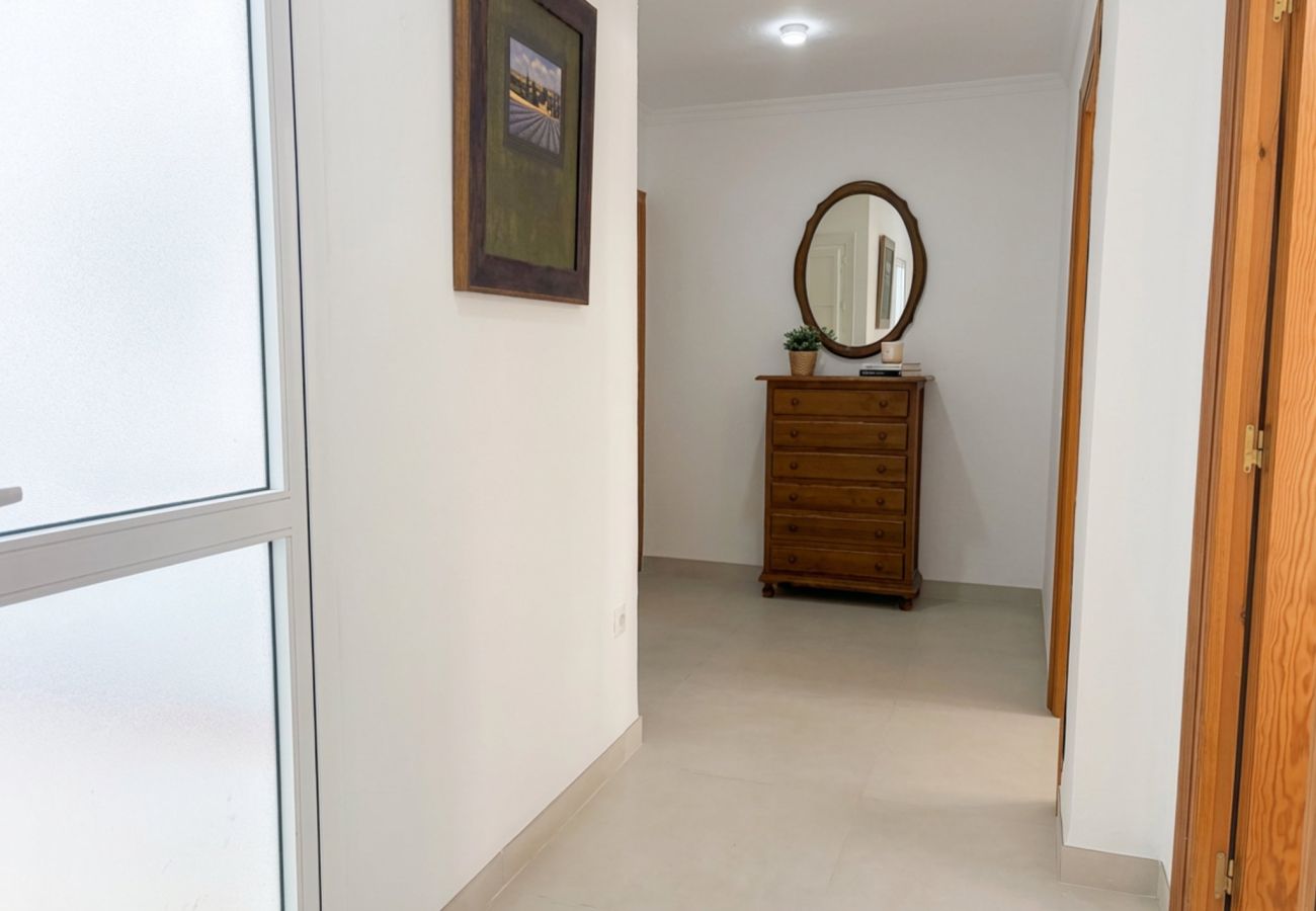 Maison mitoyenne à Nerja - Casa Chica : Maison de vacances avec toit-terrasse, Calle Cristo, Nerja