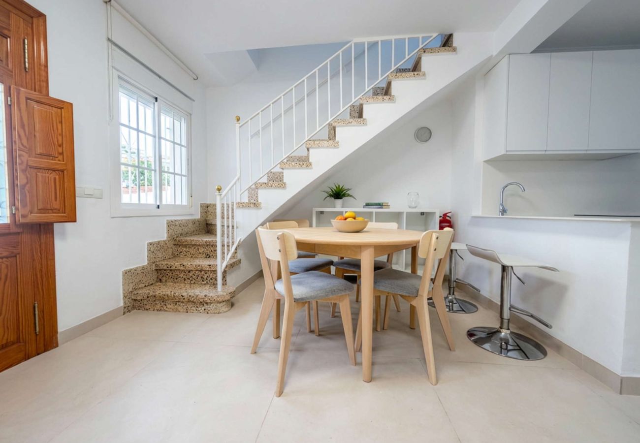 Maison mitoyenne à Nerja - Casa Chica : Maison de vacances avec toit-terrasse, Calle Cristo, Nerja
