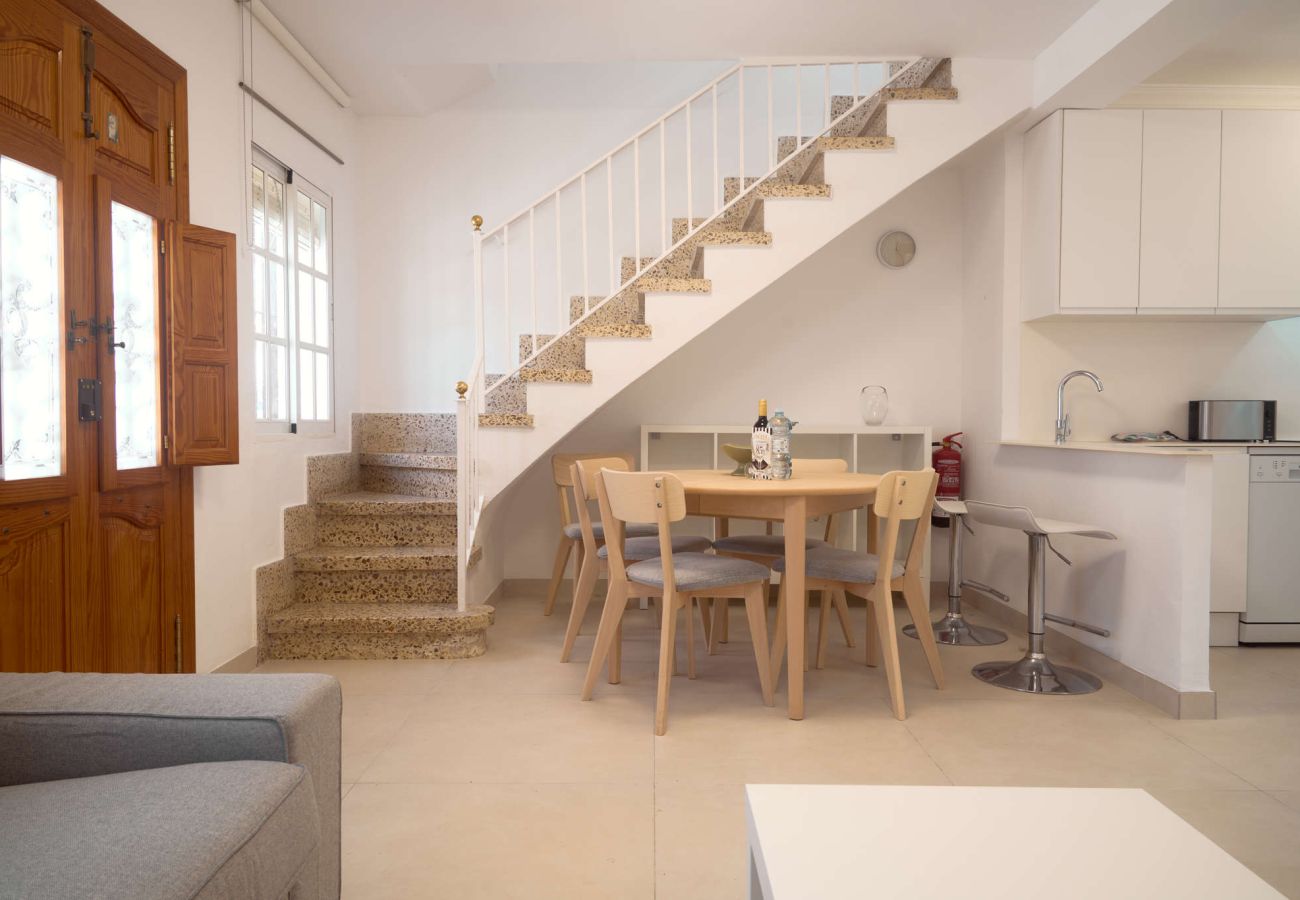 Maison mitoyenne à Nerja - Casa Chica : Maison de vacances avec toit-terrasse, Calle Cristo, Nerja