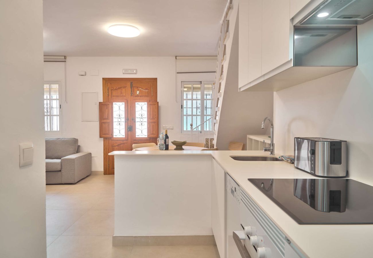 Maison mitoyenne à Nerja - Casa Chica : Maison de vacances avec toit-terrasse, Calle Cristo, Nerja