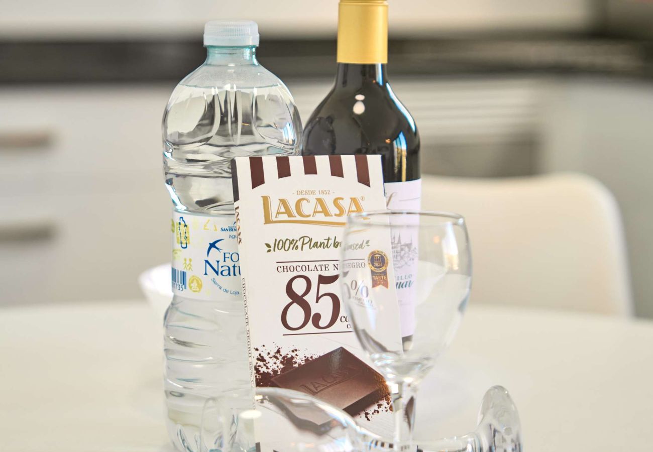 Appartement à Nerja - Penthouse Balcón del Mar D4: 3 Terrasses et Piscine Chauffée