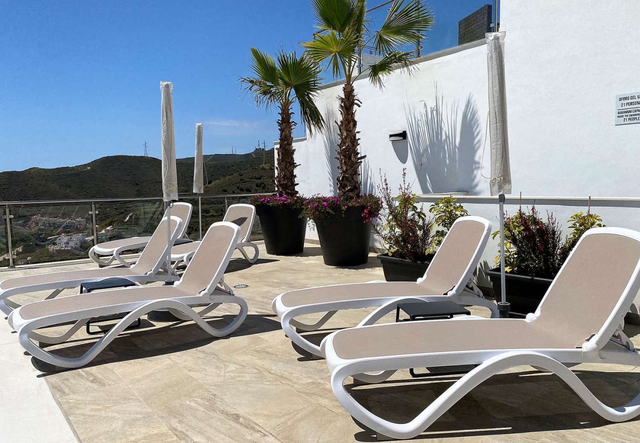 Appartement à Nerja - Penthouse Balcón del Mar D4: 3 Terrasses et Piscine Chauffée